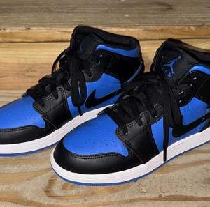 NWOT Air Jordan 1 Mid 'Black Royal Blue' GS (Y6)
